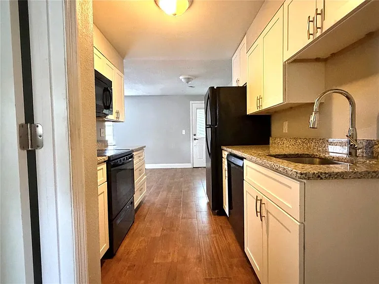306 Lake Millsite Rd #8 — Photo 4
