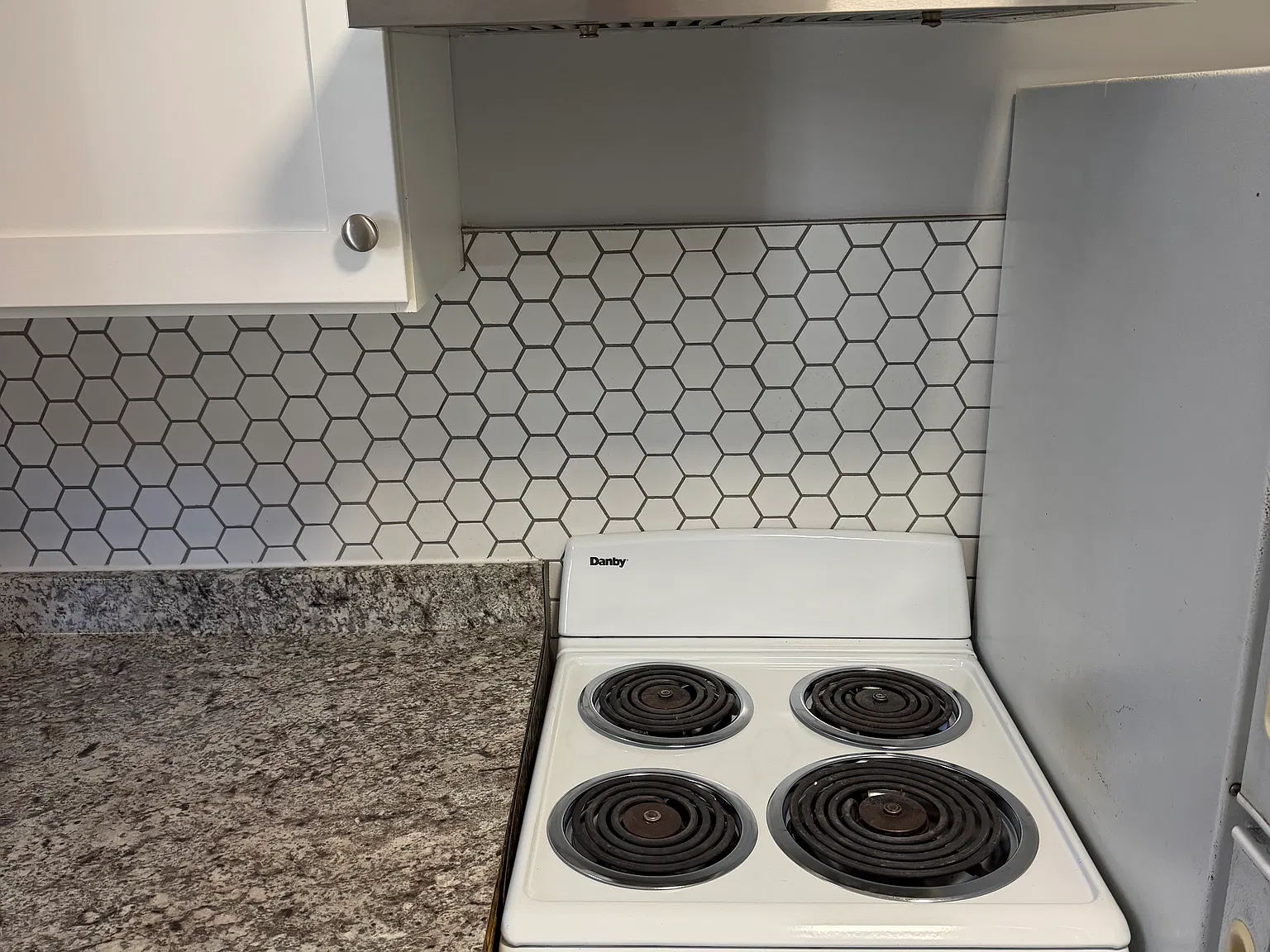 2 bed, 810 sqft, $1,890 — Photo 4