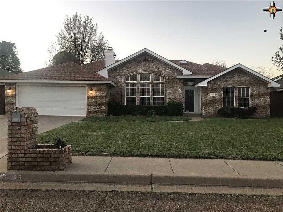 1st image of 516 Chanticleer Pl