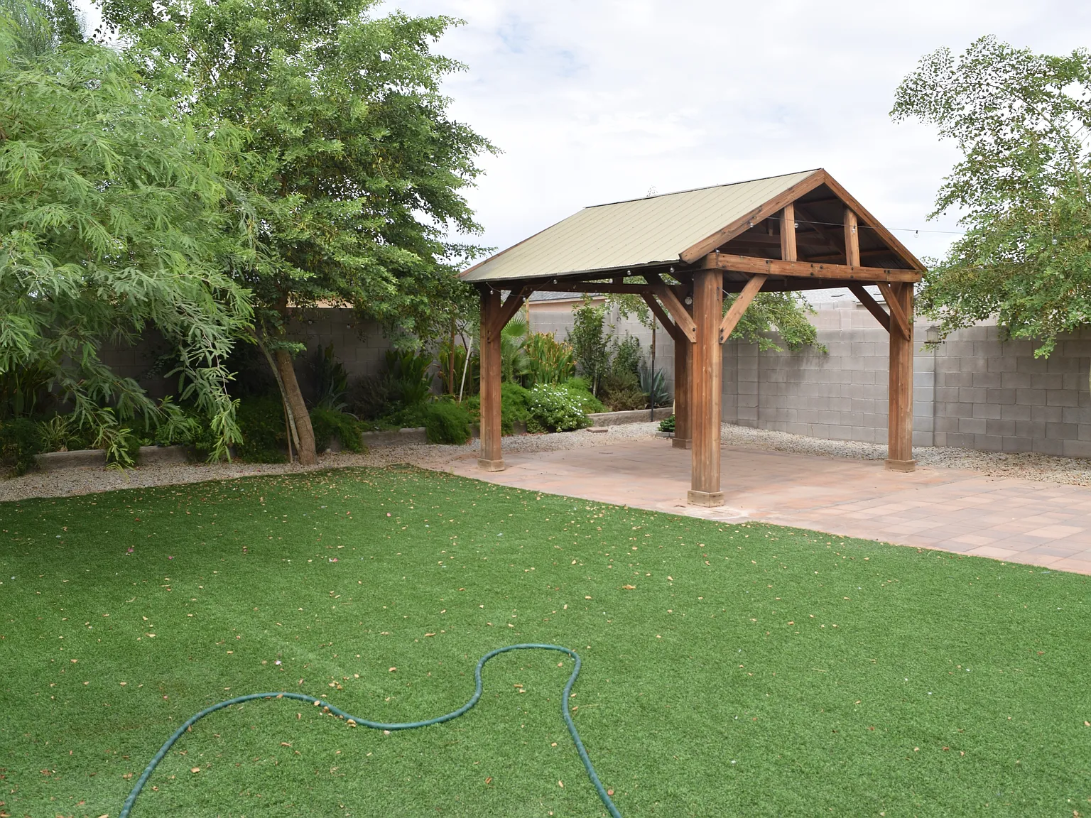 4 bed, 1808 sqft, $2,199 — Photo 4