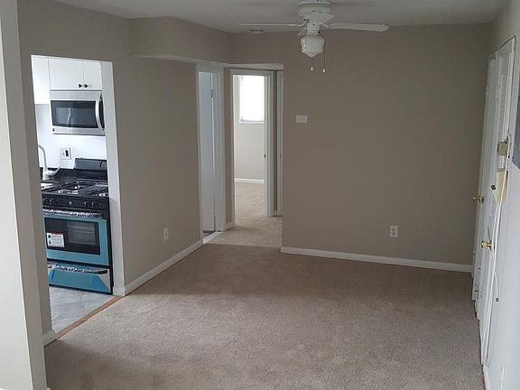 4th image of 306 Adams Ave APT 301