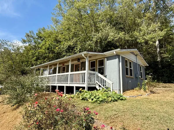 12 Powell St, Asheville, NC 28806