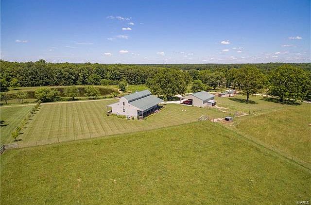 1st image of 1067 County Road 5080