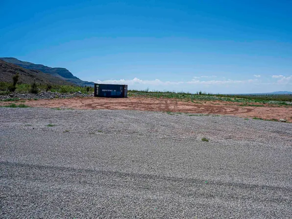 30 Jody Lee Dr, Alamogordo, NM 88310