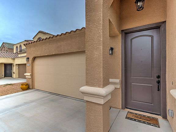 3rd image of 4922 E Sunstone Dr
