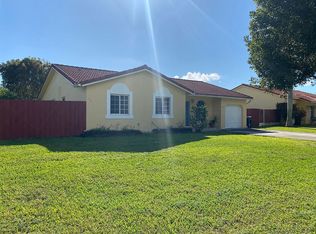 22201 SW 127th Pl, Miami, FL 33170