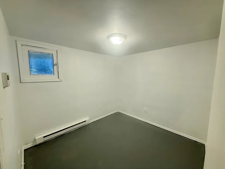 3 Sherman Ave #1 — Photo 6