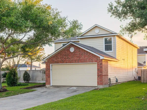 8318 Tartan Ct, Rosharon, TX 77583