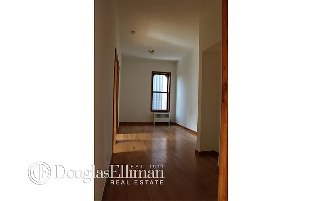 Rented by Douglas Elliman | media 26