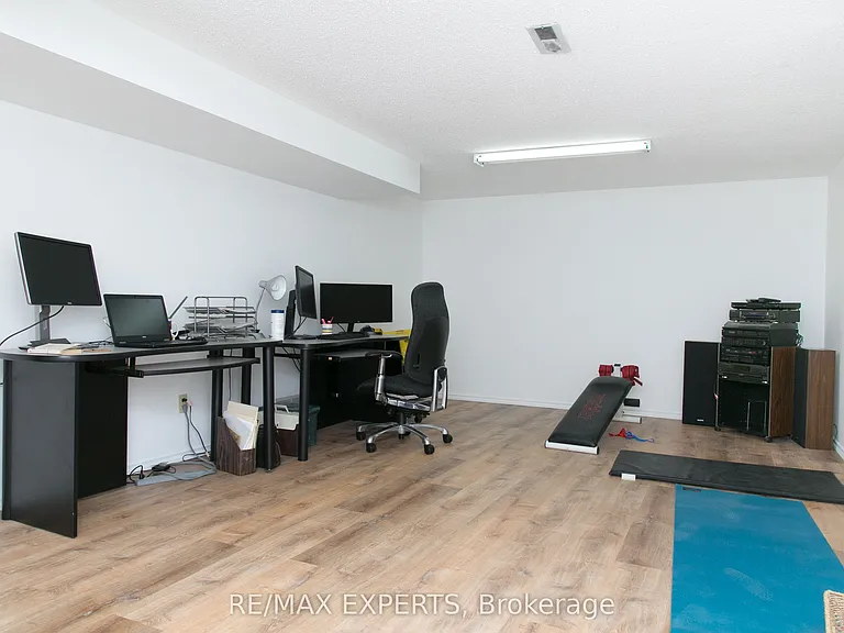 196 Shannon Pl — Photo 21