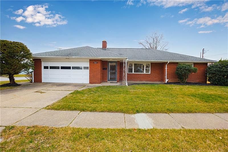 2341 Hospital Dr, Aliquippa, PA 15001 Zillow