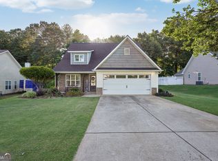 69 Jameston Dr, Jefferson, GA 30549
