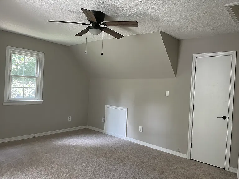 4817 Valencia Pl — Photo 11