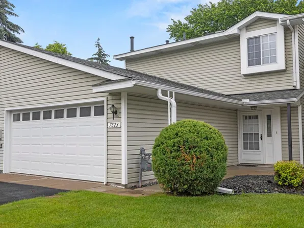7523 15th Street Ln N, Oakdale, MN 55128