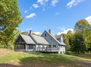 102 Interlaken Rd, Lakeville, CT 06039