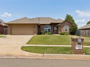 1621 Chambers St, Norman, OK 73071