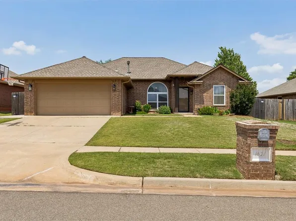 1621 Chambers St, Norman, OK 73071