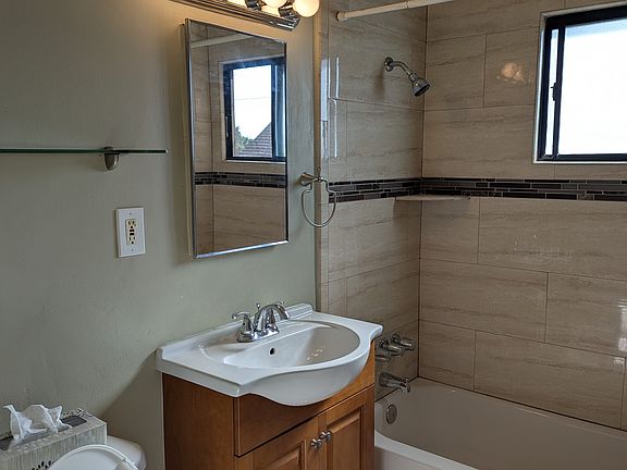 2nd image of 319 S Primrose Ave APT 5