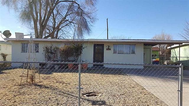 1st image of 2806 Emerald Dr