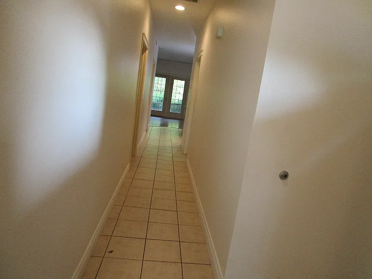 1209 S Mountain View Rd #101 — Photo 6