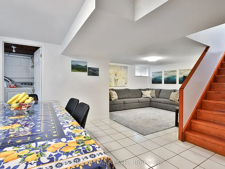12 Newton Dr — Photo 14
