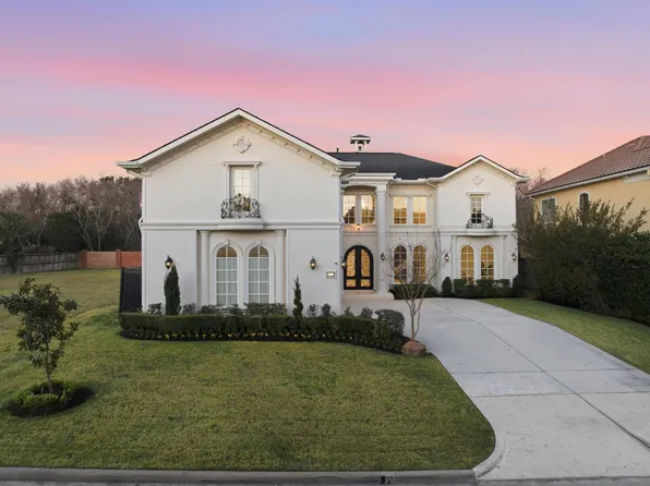 3802 Louvre Ln, Houston, TX 77082