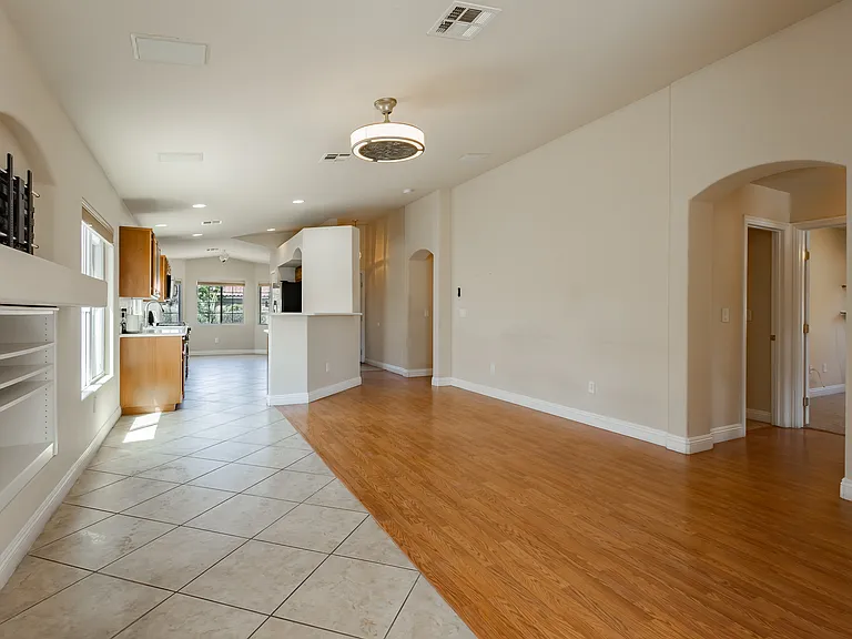 6704 Arctic Breeze St — Photo 6