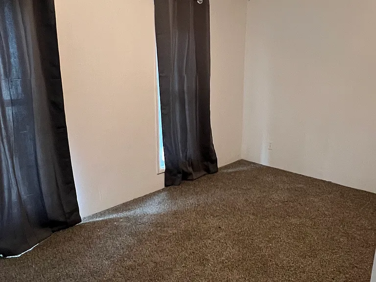 223 E Dayton St #2 — Photo 5
