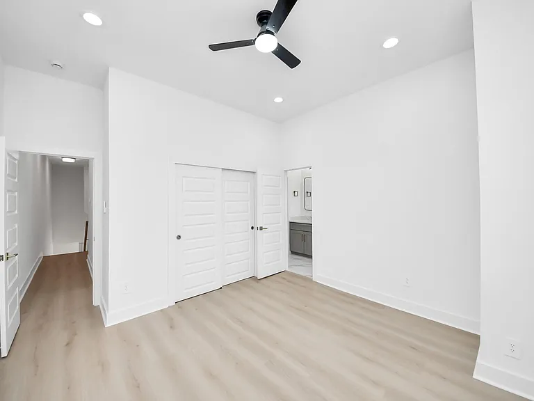 8601 Amadwe St #B — Photo 28