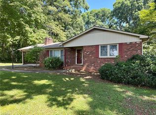 542 Wr Gillespie Rd, Dobson, NC 27017