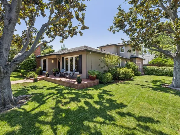 1800 Oakdell Dr, Menlo Park, CA 94025