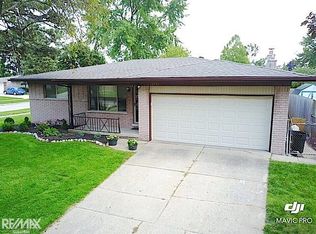 12440 Mair Dr, Sterling Heights, MI 48313