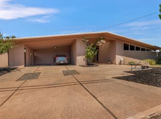 25 Zander Dr, Orinda, CA 94563