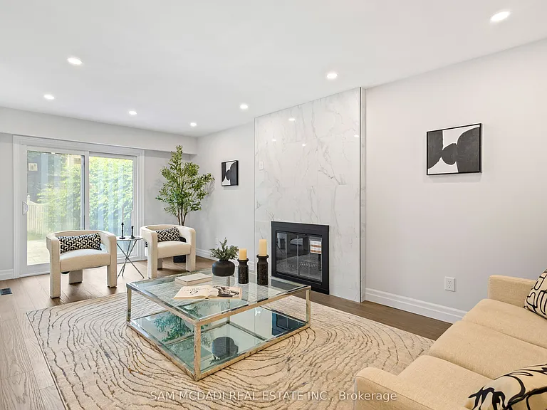 2535 Robin Dr — Photo 6