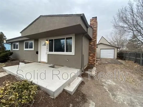 3301 Pennsylvania Ave, Colorado Springs, CO 80907