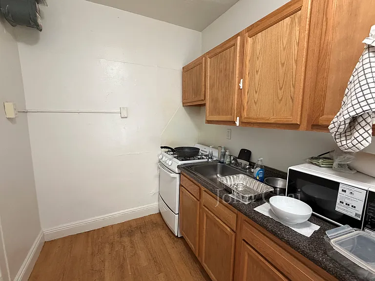 109 Brainerd Rd #10 — Photo 16