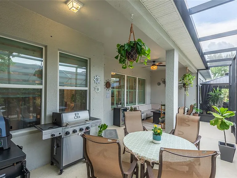 16459 Courtyard Loop — Photo 40