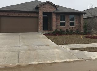 9028 Pearfield Rd, Fort Worth, TX 76179