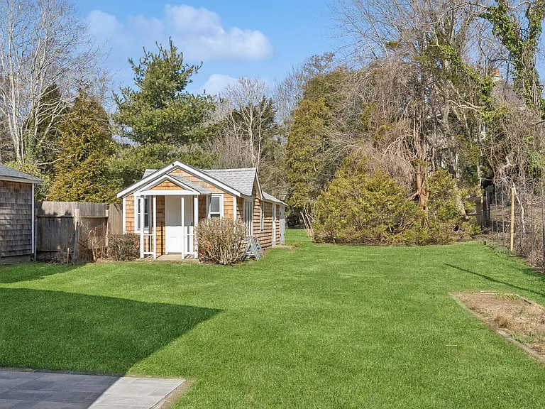 75 Georgica Rd — Photo 23