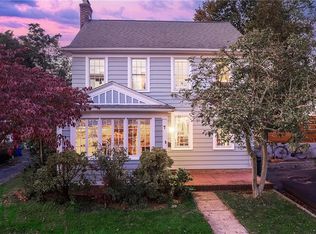 7 Raymond Ter, Norwalk, CT 06855