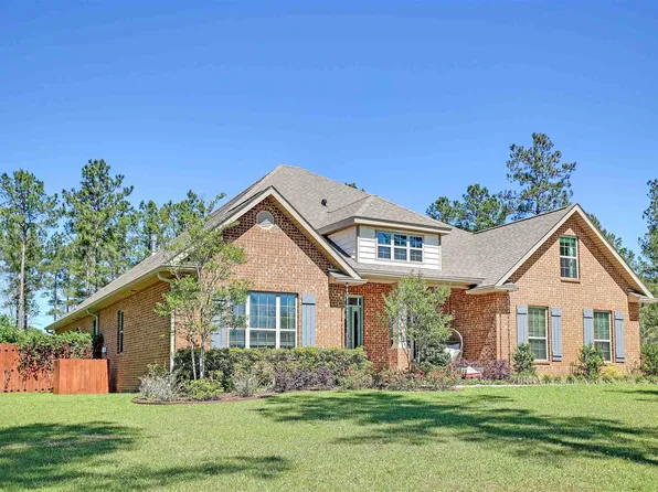 5879 Mossy Creek Ln, Pace, FL 32571