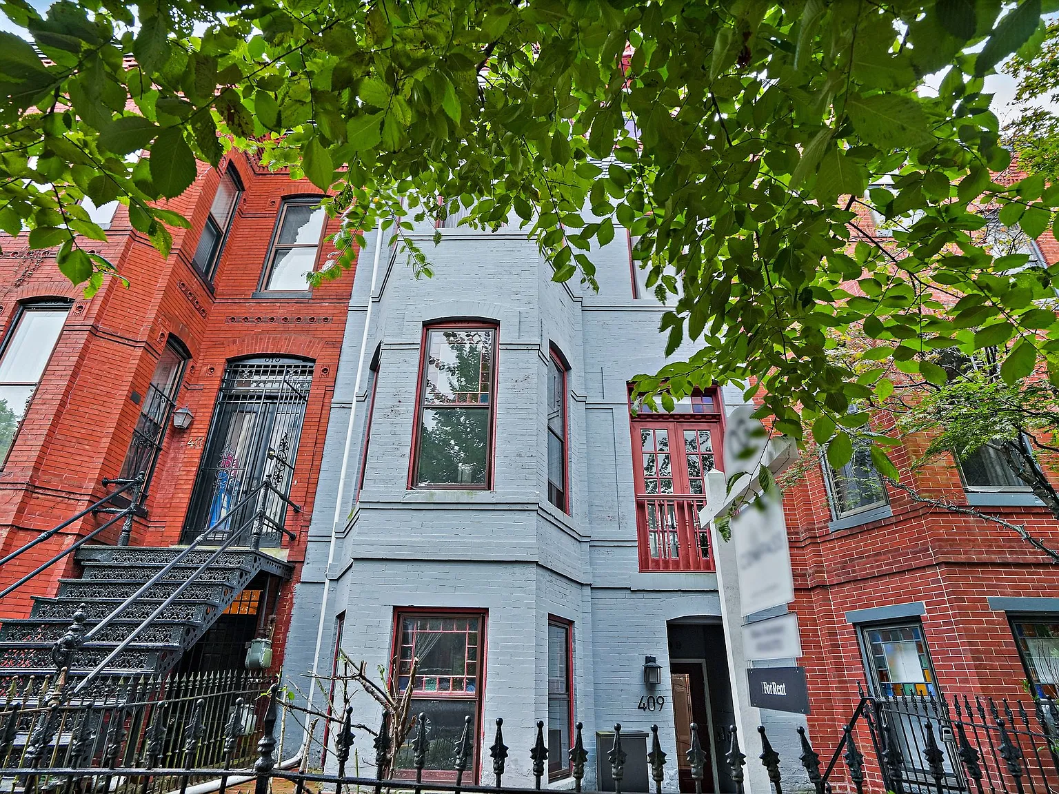 2 bed, 781 sqft, $3,500 — Photo 2