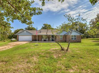 4601 Skyhawk Dr, Noble, OK 73068