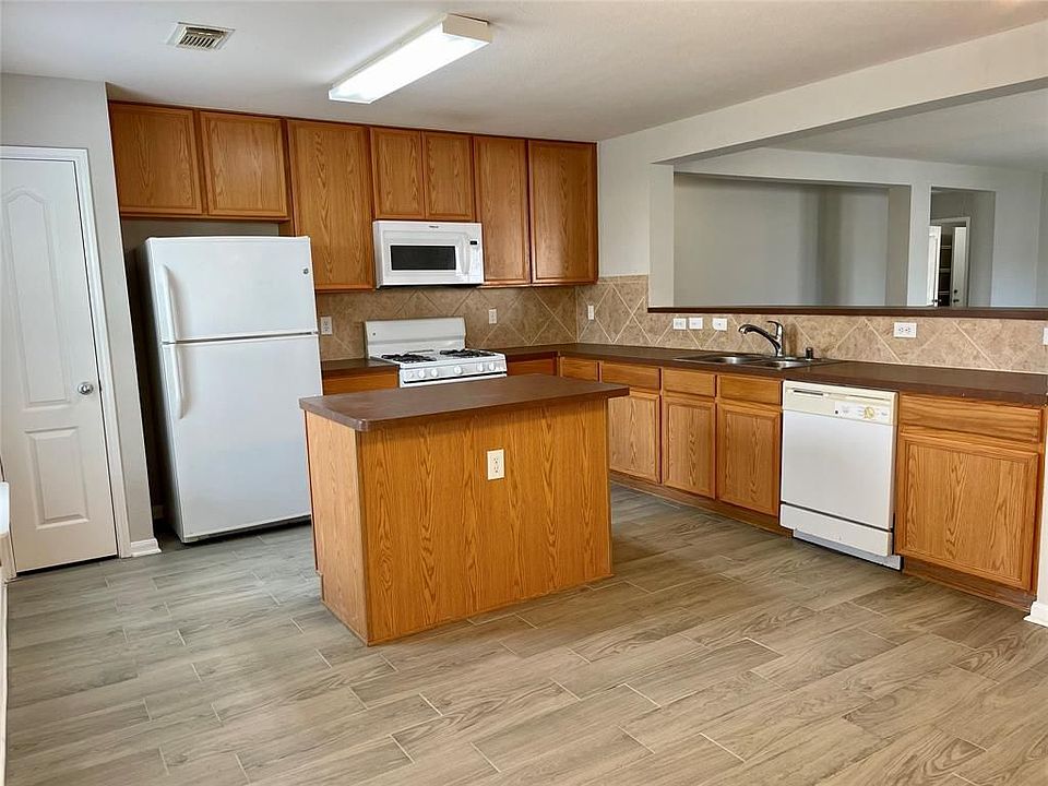 1st image of 18126 Blake Valley Ln