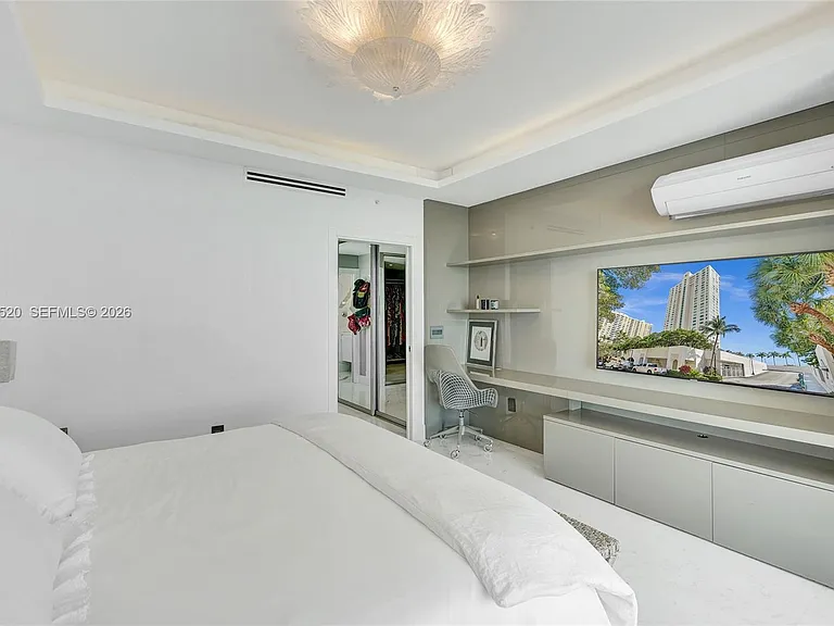 800 Claughton Island Dr #3101 — Photo 37