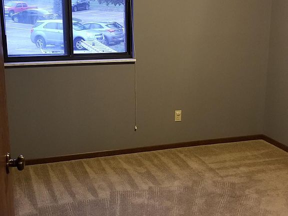 4th image of 7235 Creekview Dr APT 8