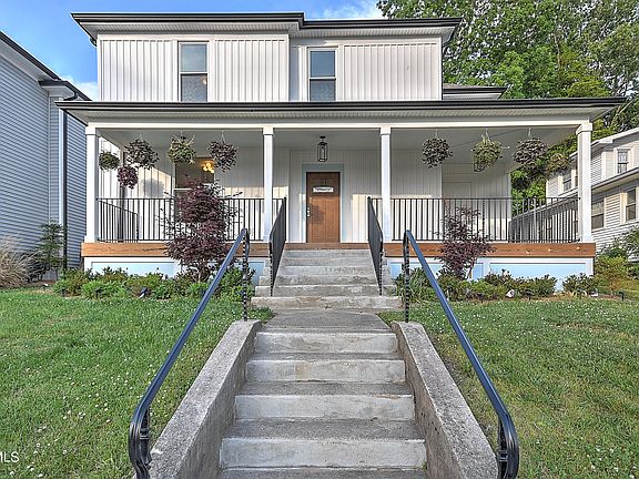 4th image of 705 Alabama St