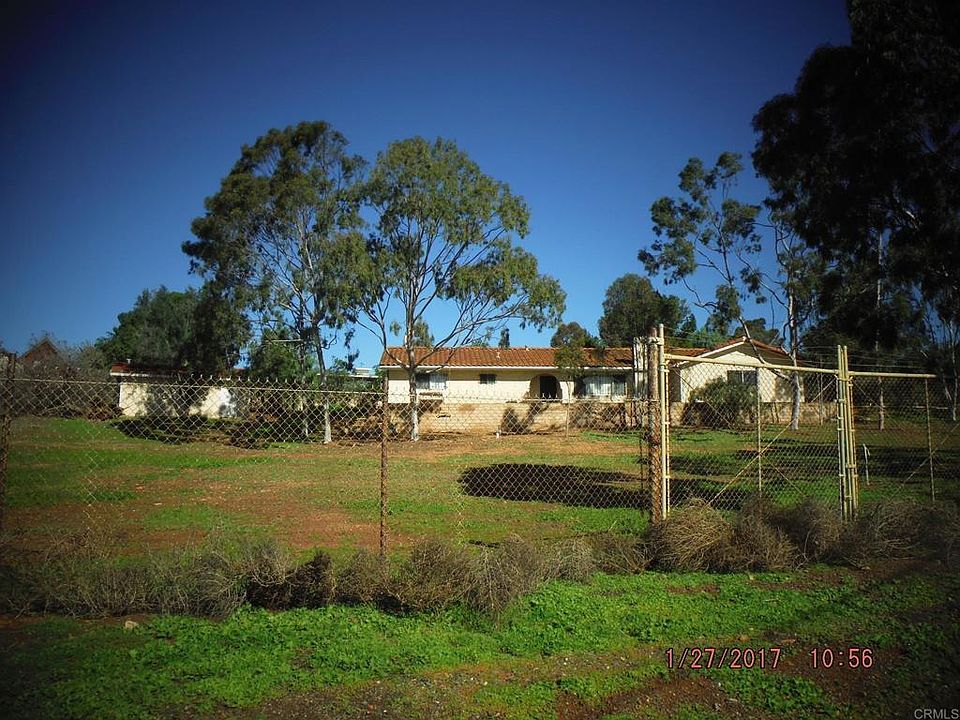 1st image of 7327 Olive Ave