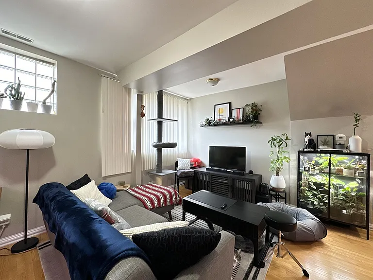3650 W George St #1 — Photo 11