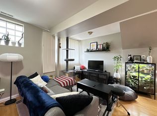 3650 W George St #A09W, Chicago, IL 60618